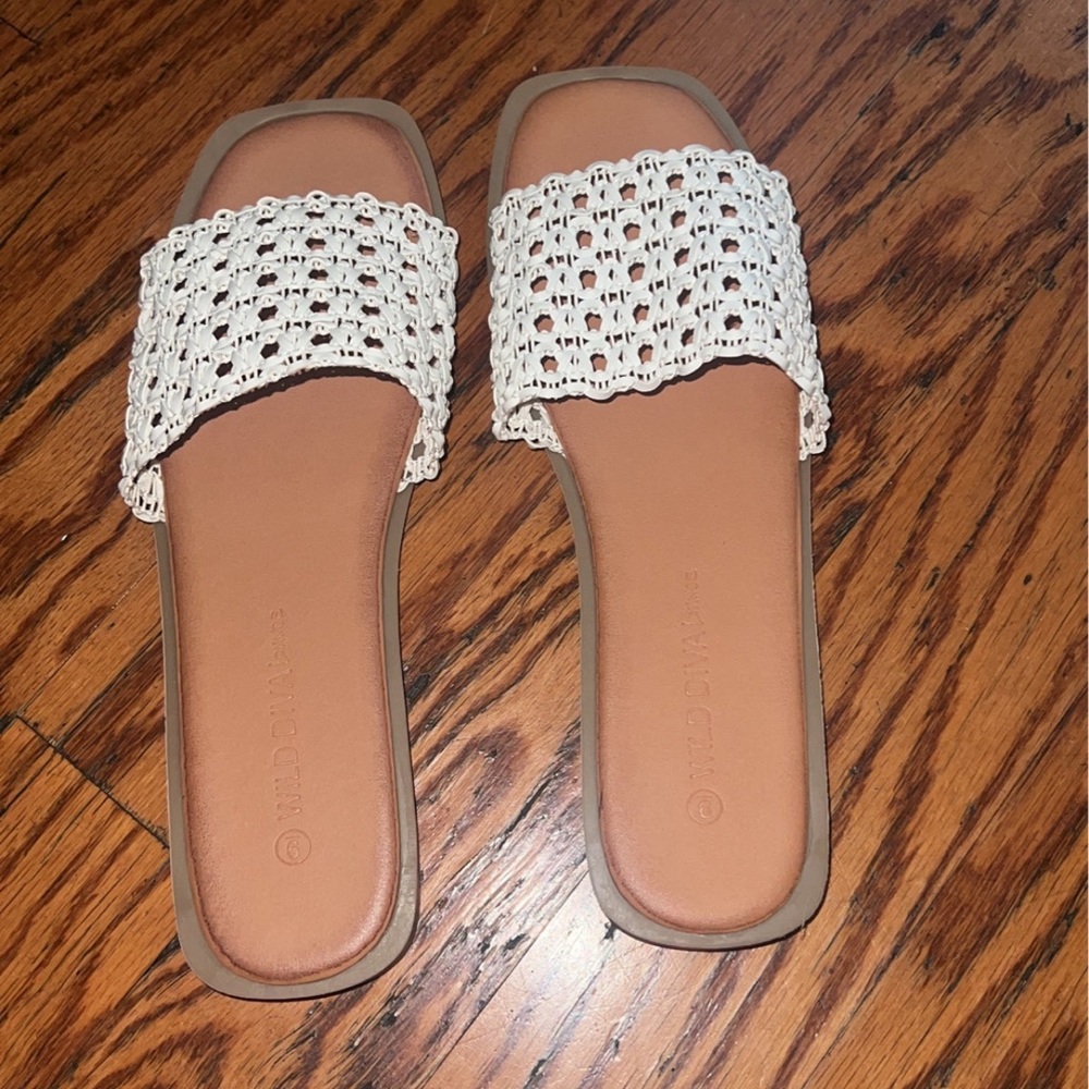 Sandals - Picture 2 of 2